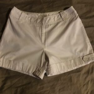 Women's size 8 White House Black Market shorts